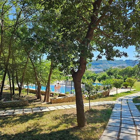 Green Hill Apartments อุลซิน ภายนอก รูปภาพ