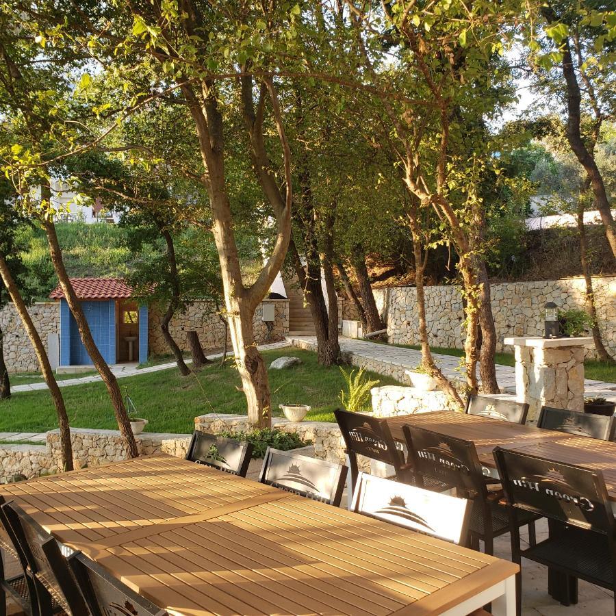 Green Hill Apartments อุลซิน ภายนอก รูปภาพ