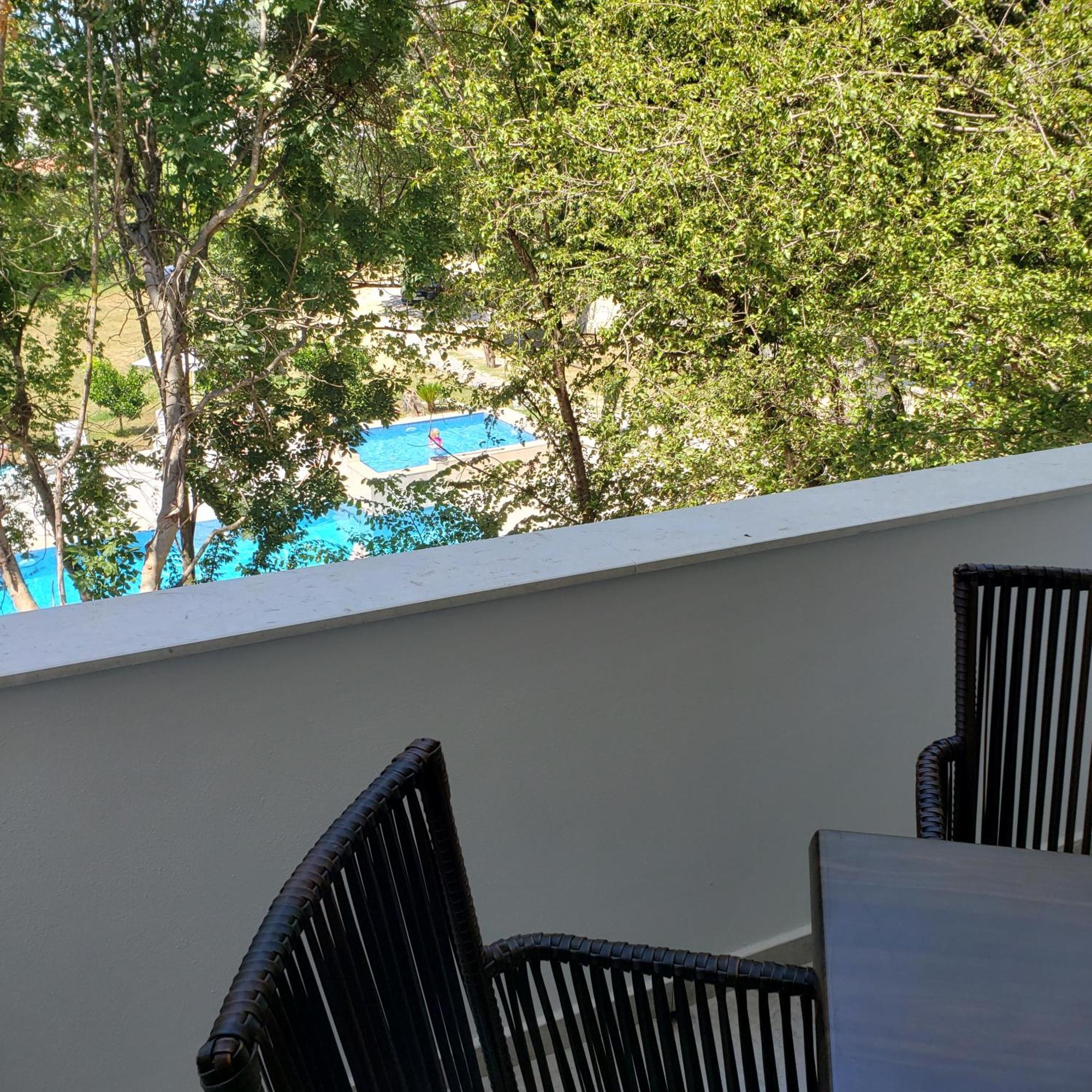 Green Hill Apartments อุลซิน ภายนอก รูปภาพ