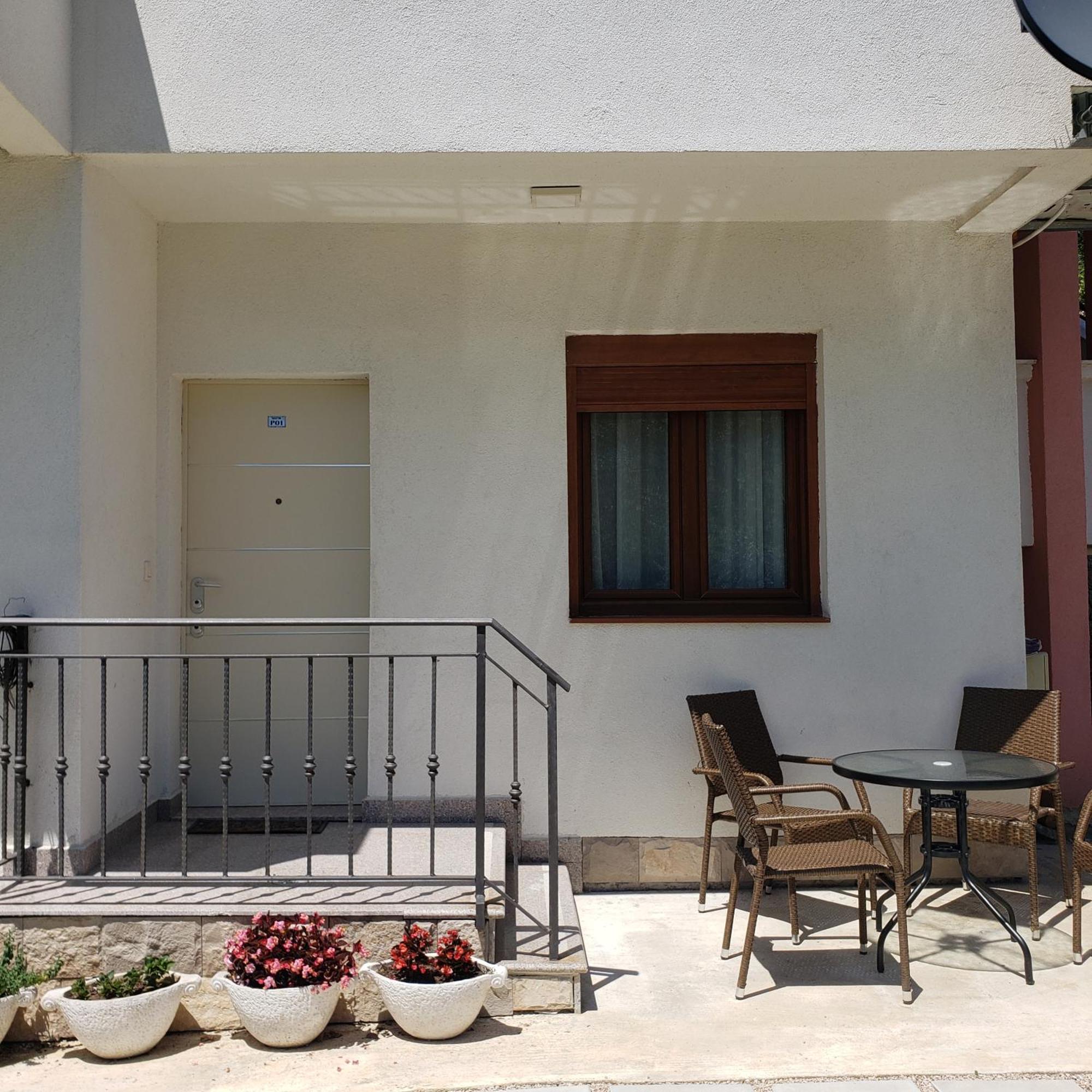 Green Hill Apartments อุลซิน ห้อง รูปภาพ