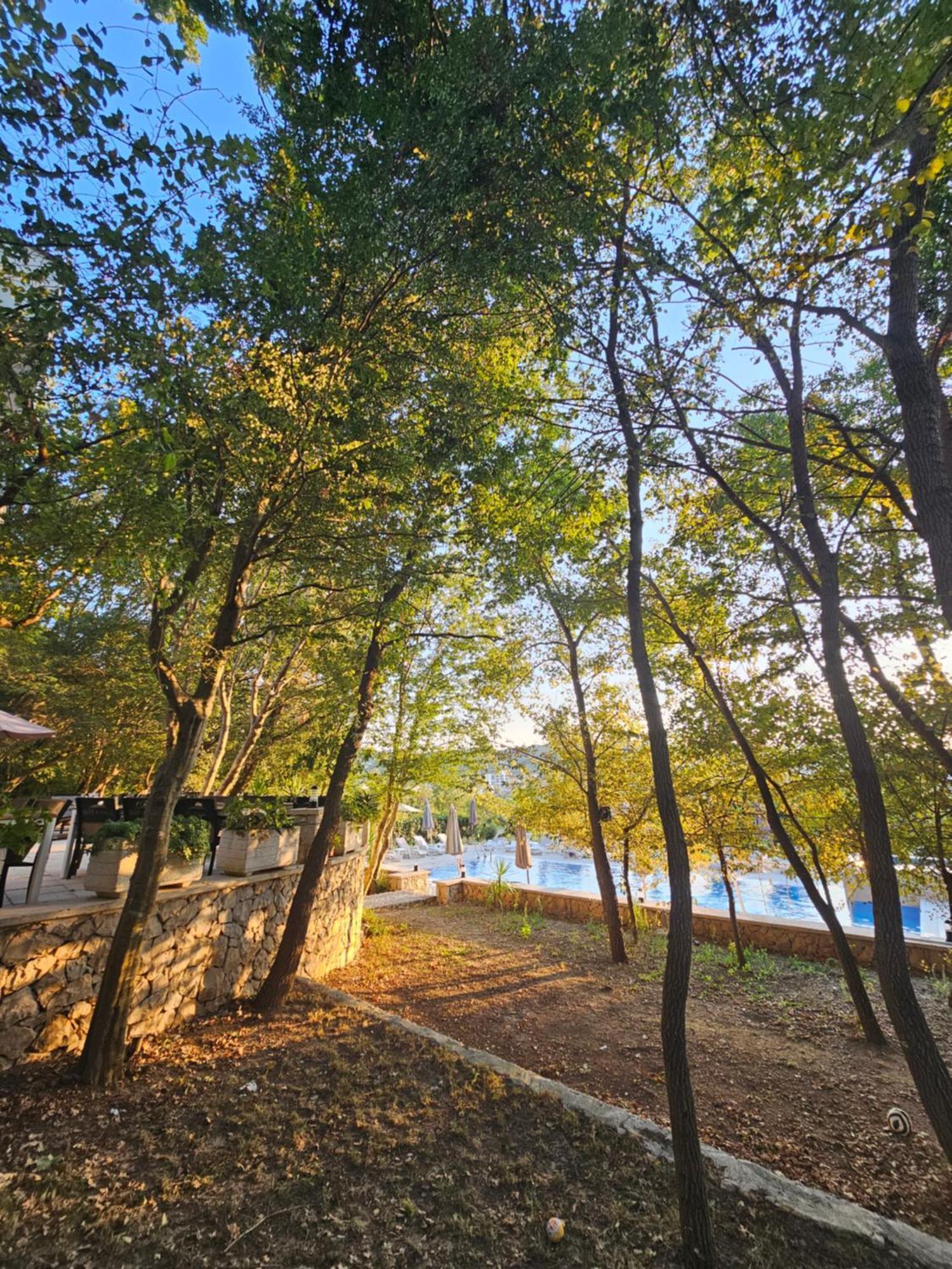 Green Hill Apartments อุลซิน ภายนอก รูปภาพ