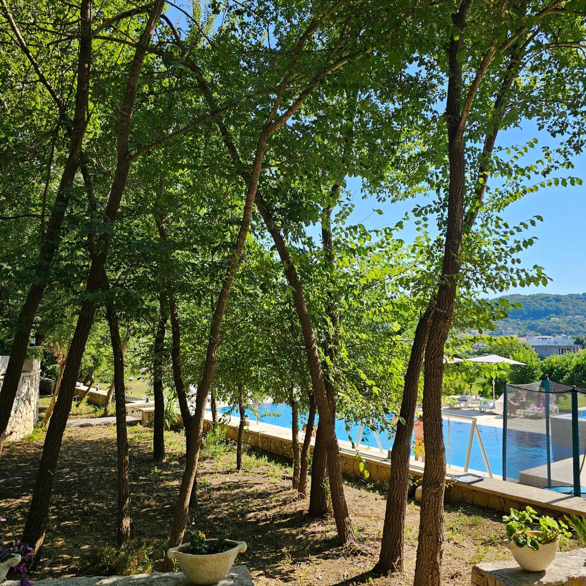 Green Hill Apartments อุลซิน ภายนอก รูปภาพ