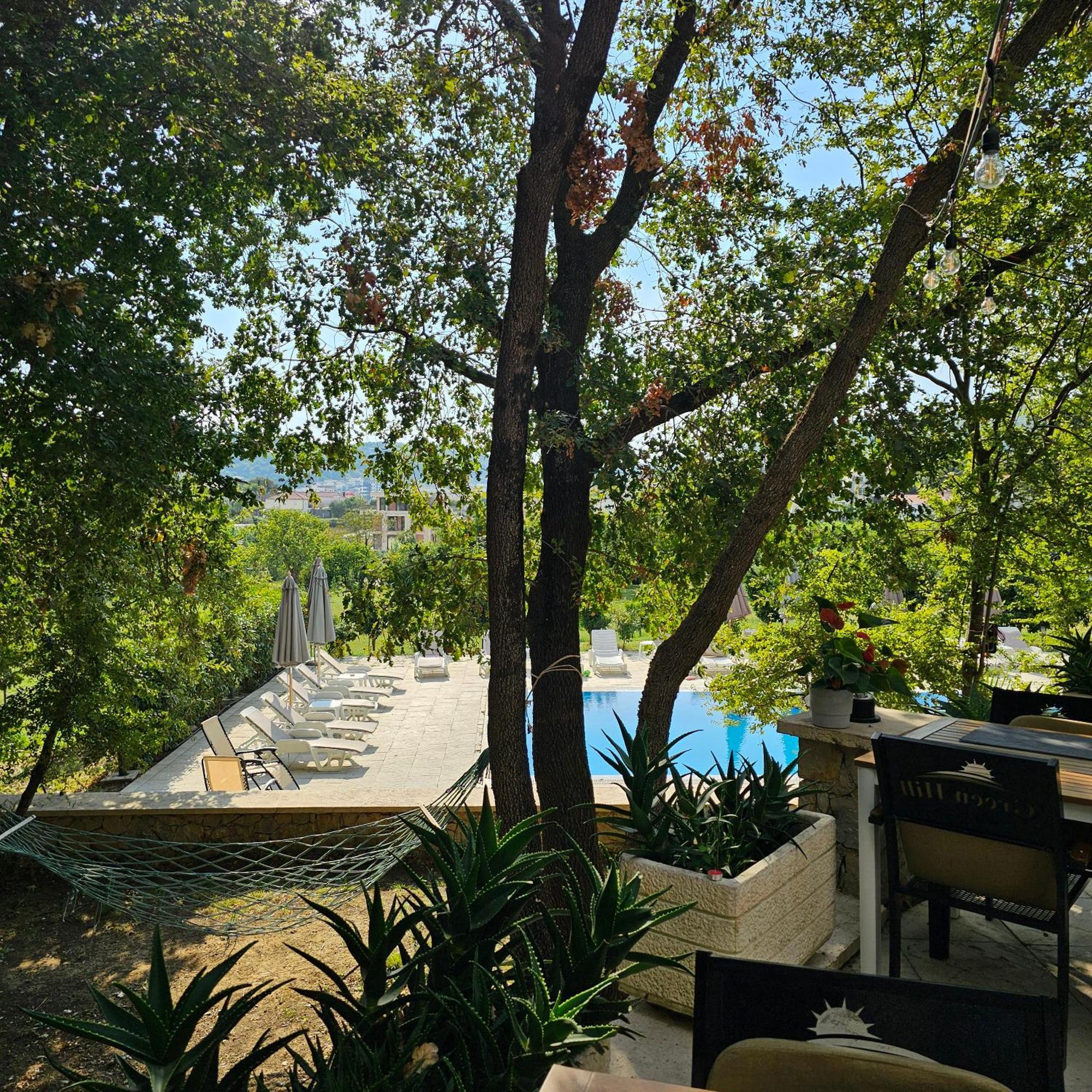 Green Hill Apartments อุลซิน ภายนอก รูปภาพ