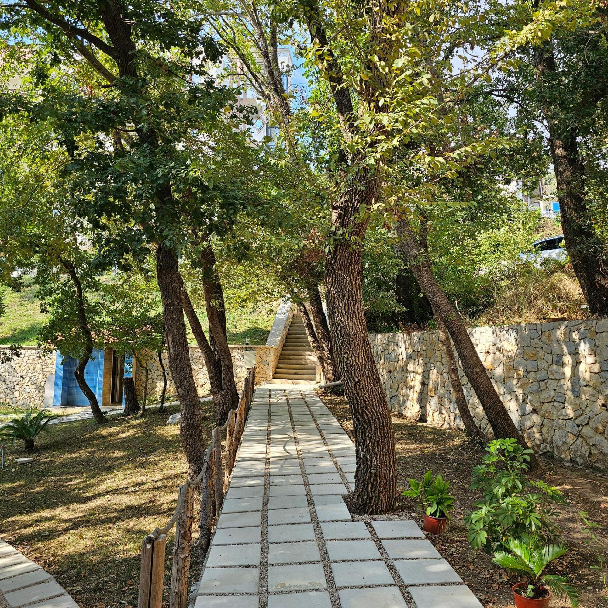 Green Hill Apartments อุลซิน ภายนอก รูปภาพ