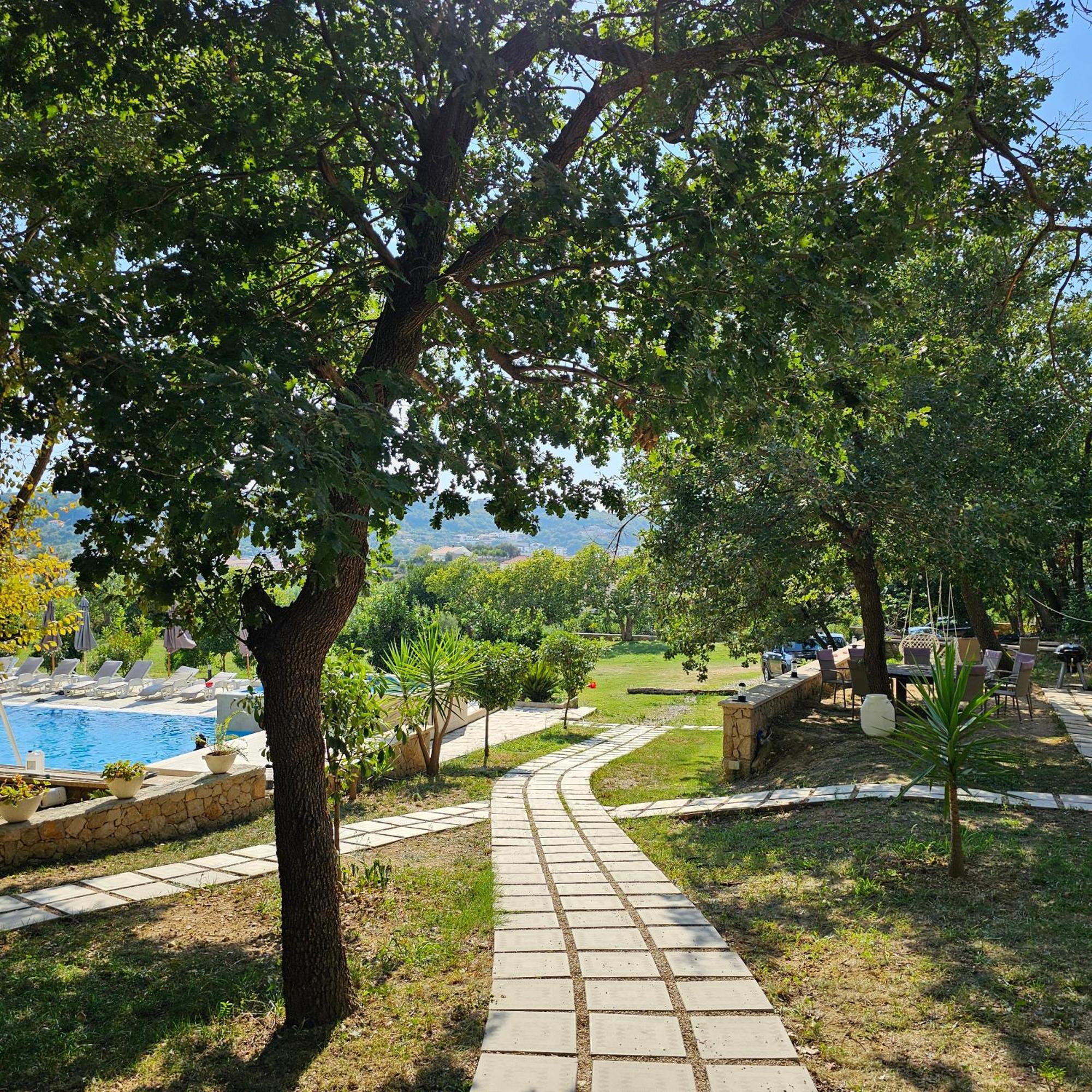 Green Hill Apartments อุลซิน ภายนอก รูปภาพ