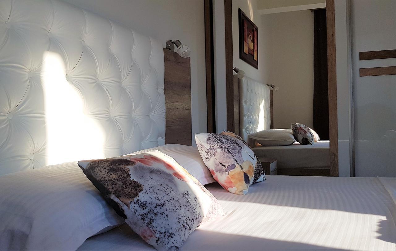 Green Hill Apartments อุลซิน ภายนอก รูปภาพ